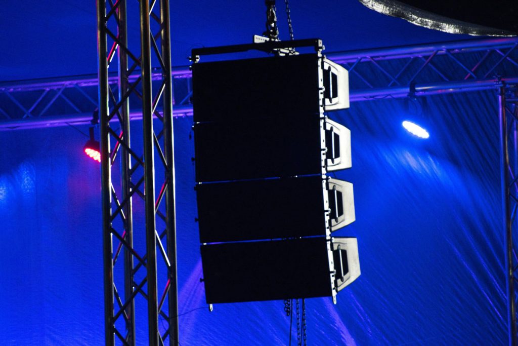 rent speakers
