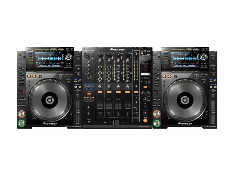 2 x CDJ-2000nxs + 1 x DJM-900nxs